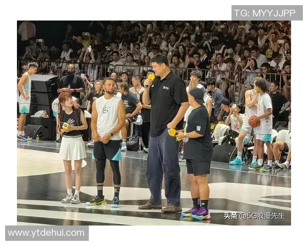 库里回忆与姚明的对决时刻谈篮球巨星的不同风格与影响力