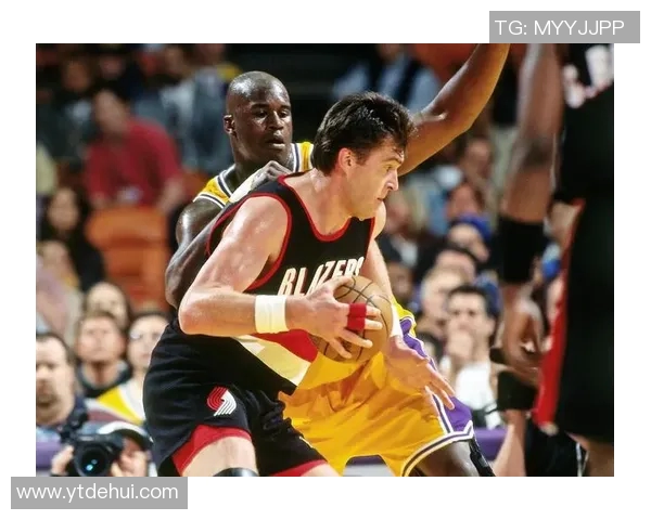 立陶宛队如何制定战术成功防守姚明的精彩对决分析