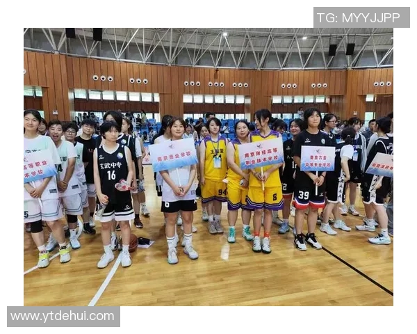 南京女生篮球明星展现青春风采引领校园运动新风潮